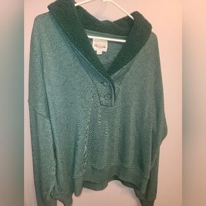 American Eagle green sweater